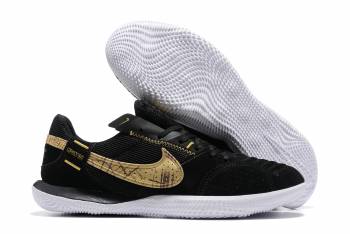 Футзалки Nike Streetgato, черные с золотым лого